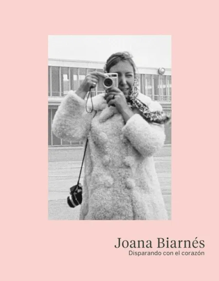 Joana Biarnes. Disparando con el Corazon