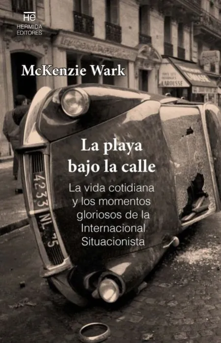 La Playa Bajo la Calle